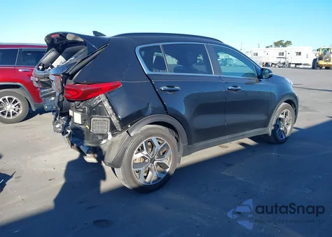 2022 Kia Sportage Ex z USA, uszkodzony, nr VIN KNDPN3AC2N7953821